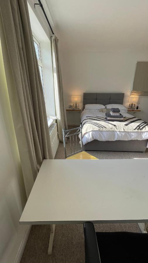 Fab Stay Uk - Coastal And Country Retreat With Free Secure Off Road Parking Minutes From Both Dover And Deal Ngoại thất bức ảnh