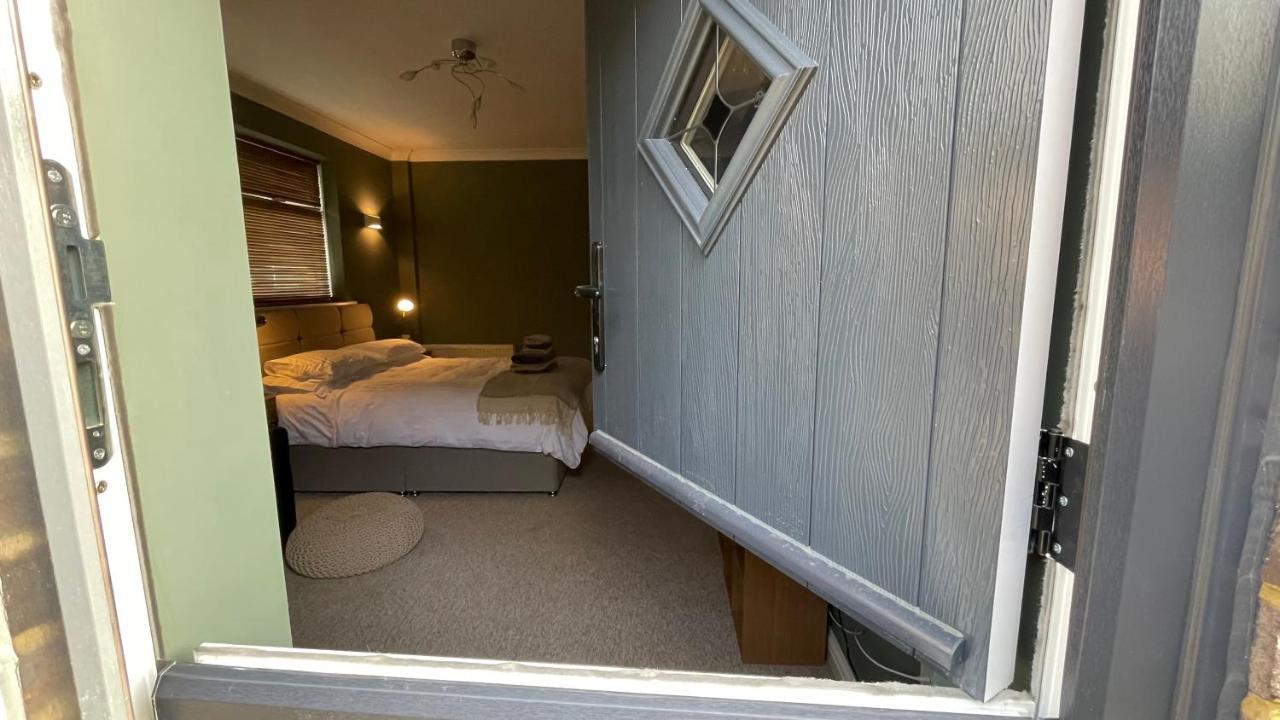 Fab Stay Uk - Coastal And Country Retreat With Free Secure Off Road Parking Minutes From Both Dover And Deal Ngoại thất bức ảnh